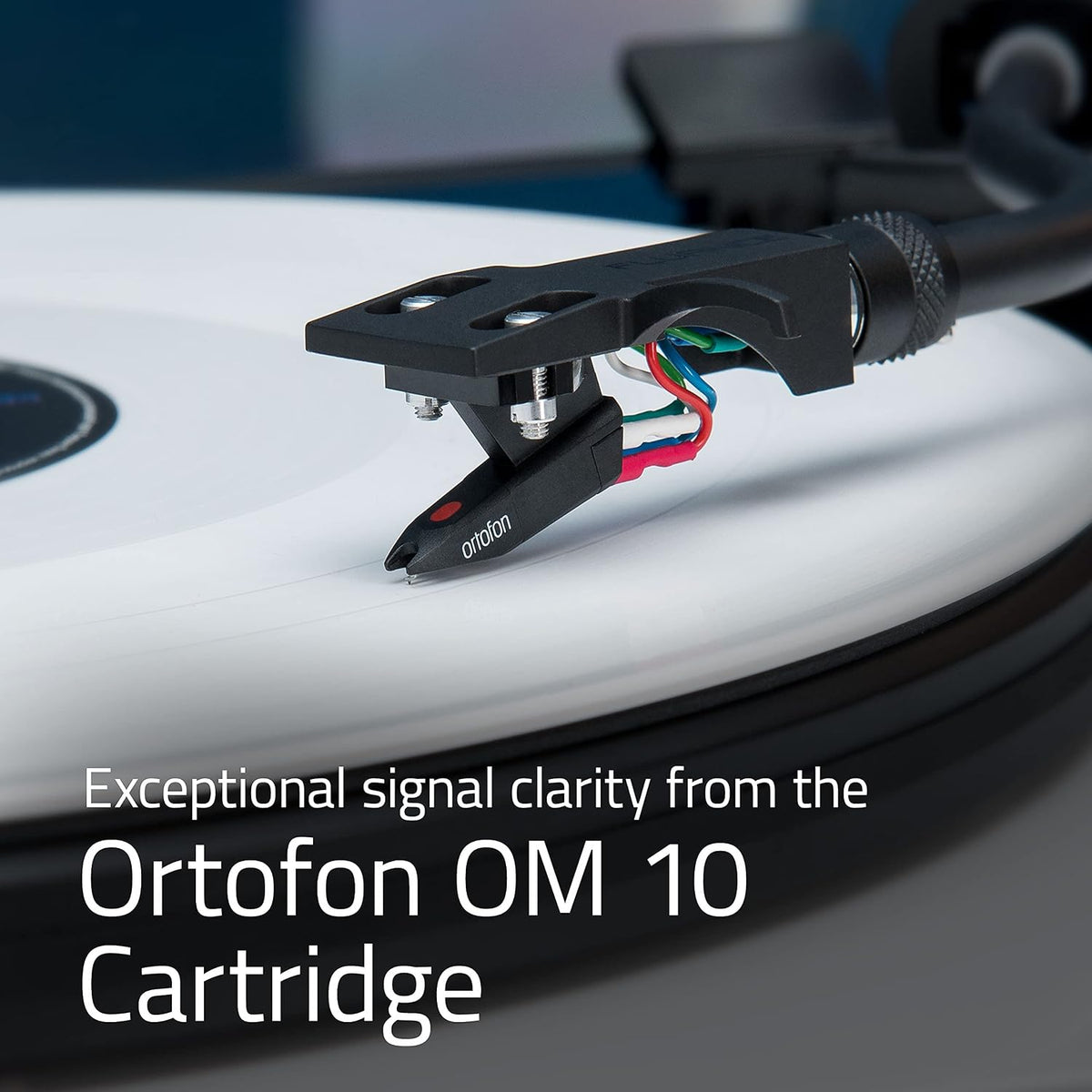 RT82 Reference High Fidelity Vinyl Turntable Record Player with Ortofon OM10 Cartridge, Speed Control Motor, High Mass MDF Wood Plinth, Vibration Isolation Feet - Piano White